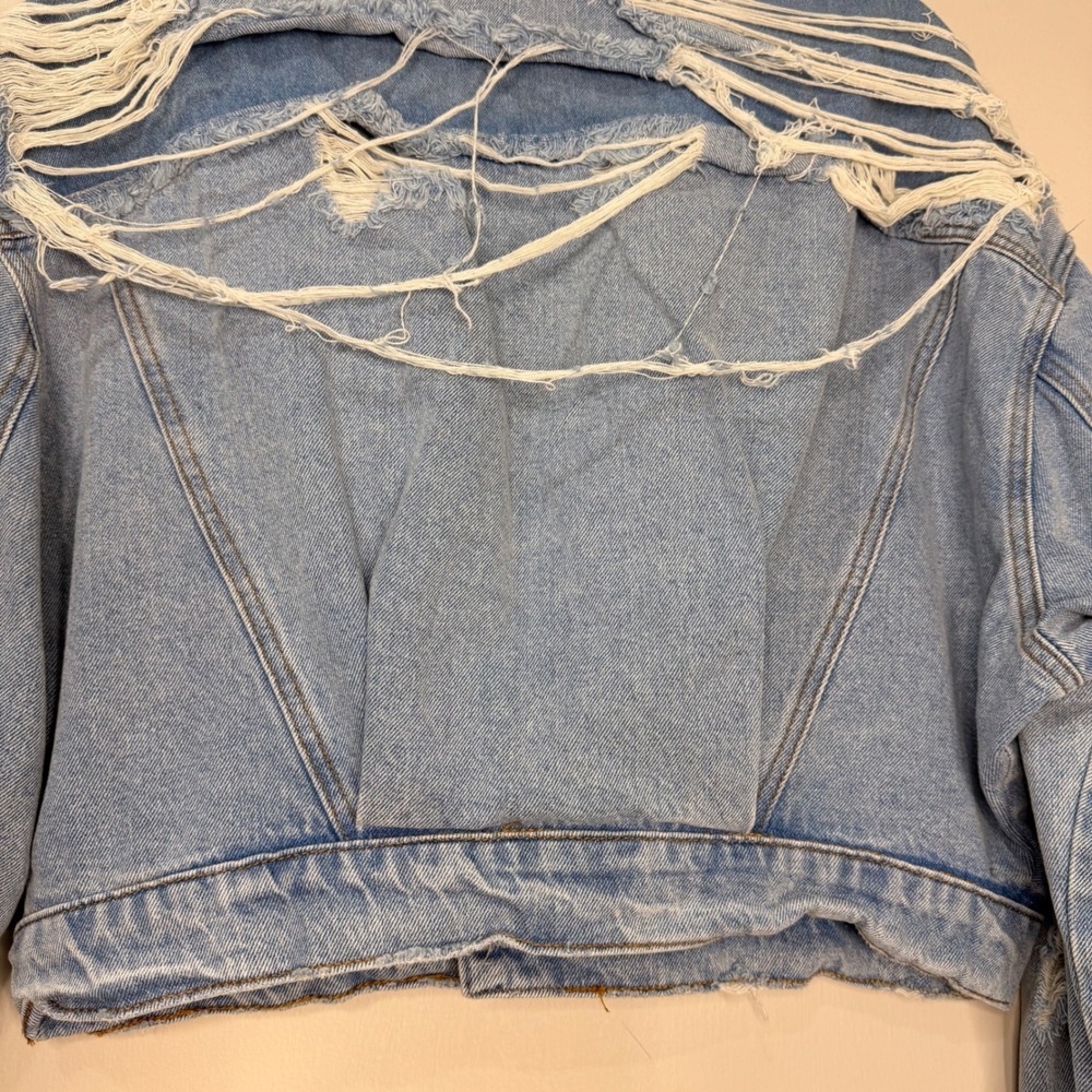 #163 SIGNATURE EIGHT Distressed Jacket PTP: 24.5" Oversized shredded Denim - Picture 10 of 12